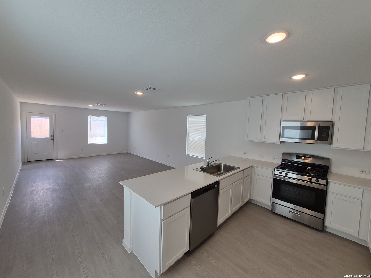8551 Green Bliss San Antonio TX 78223