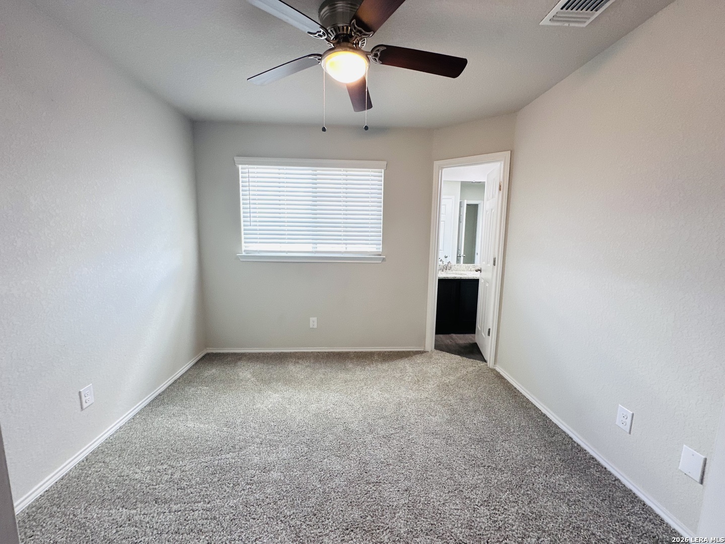 9208 Groff Landing Converse TX 78109