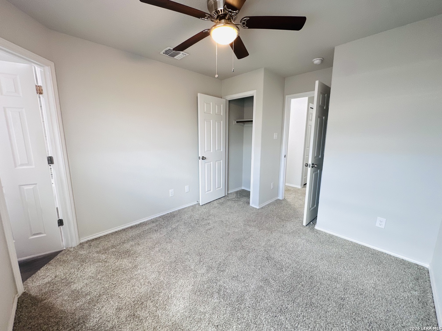 9208 Groff Landing Converse TX 78109