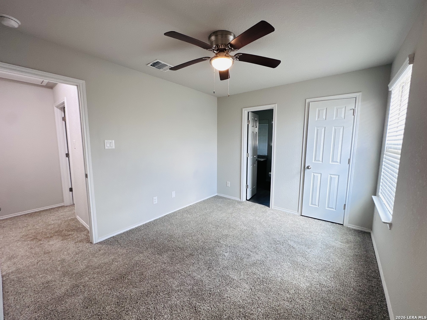 9208 Groff Landing Converse TX 78109