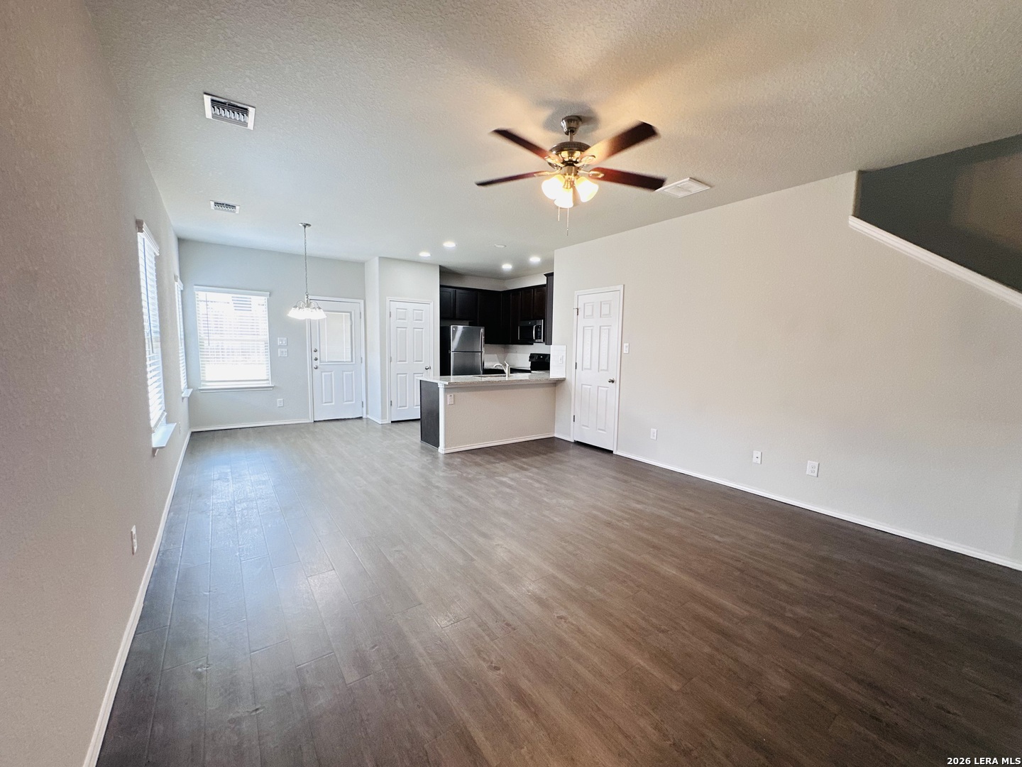 9208 Groff Landing Converse TX 78109