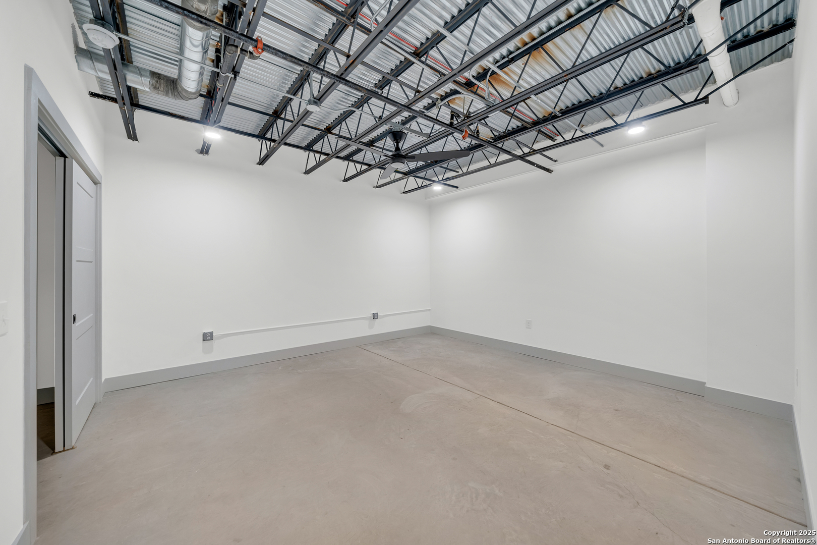 215 Coca Cola San Antonio TX 78219