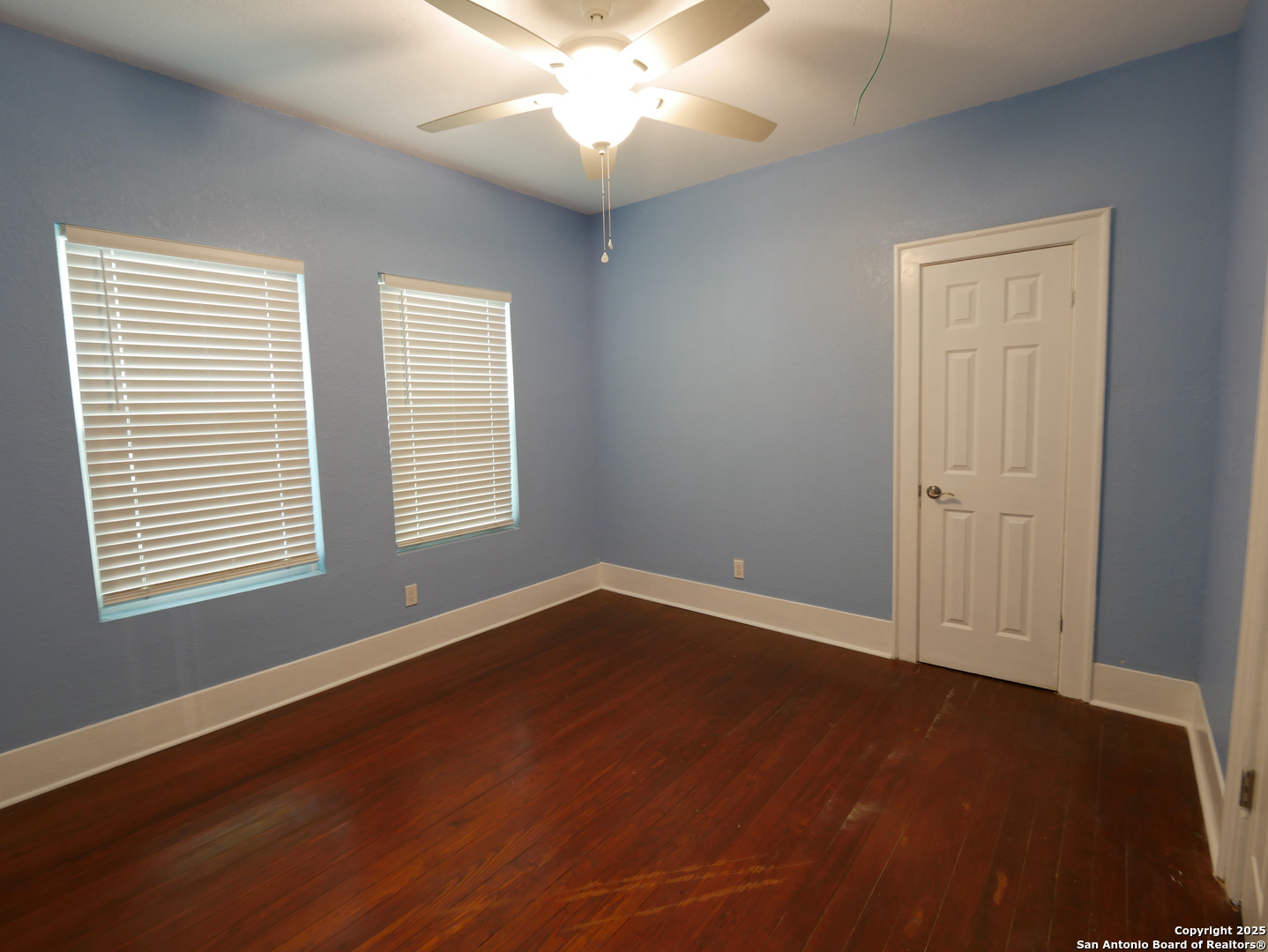 1142 W Lynwood San Antonio TX 78201