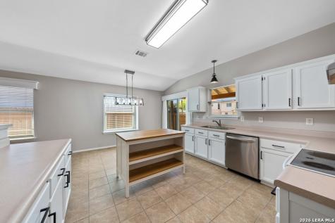 659 Coral Harbor San Antonio TX 78251