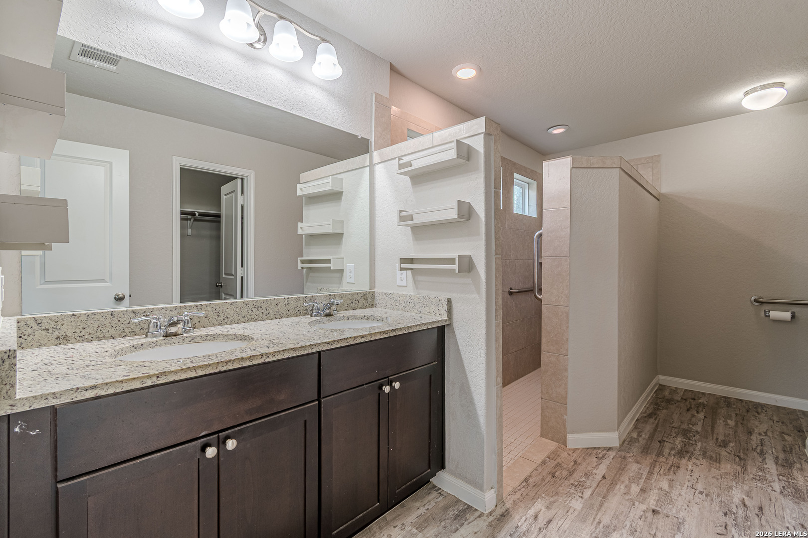 229 Holland Park Schertz TX 78108