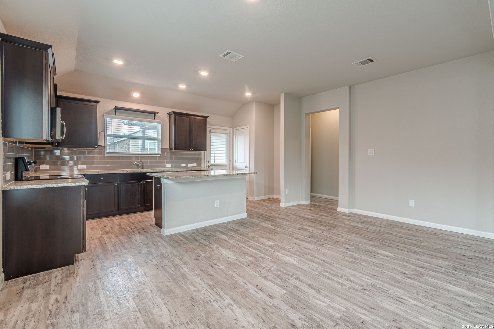 229 Holland Park Schertz TX 78108
