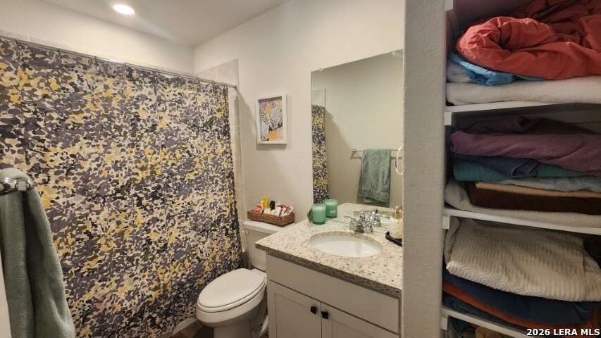 1275 Yellow Warbler Run San Antonio TX 78253
