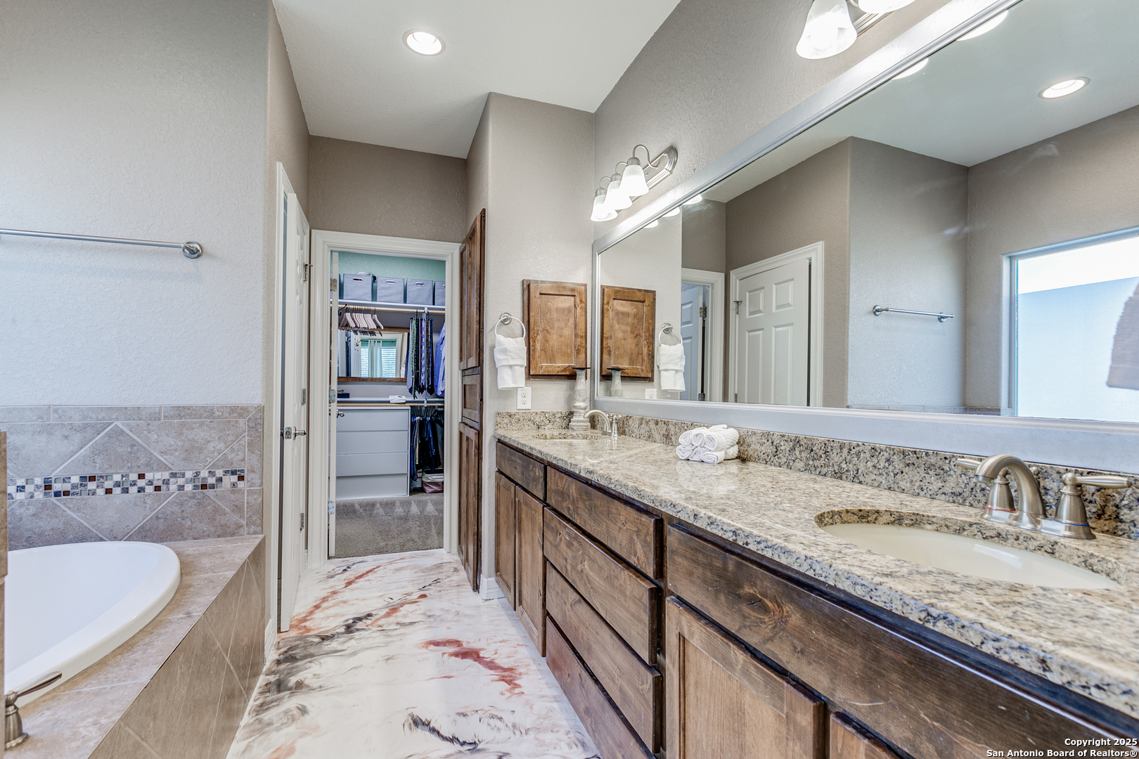 5410 Tulip Bend San Antonio TX 78253