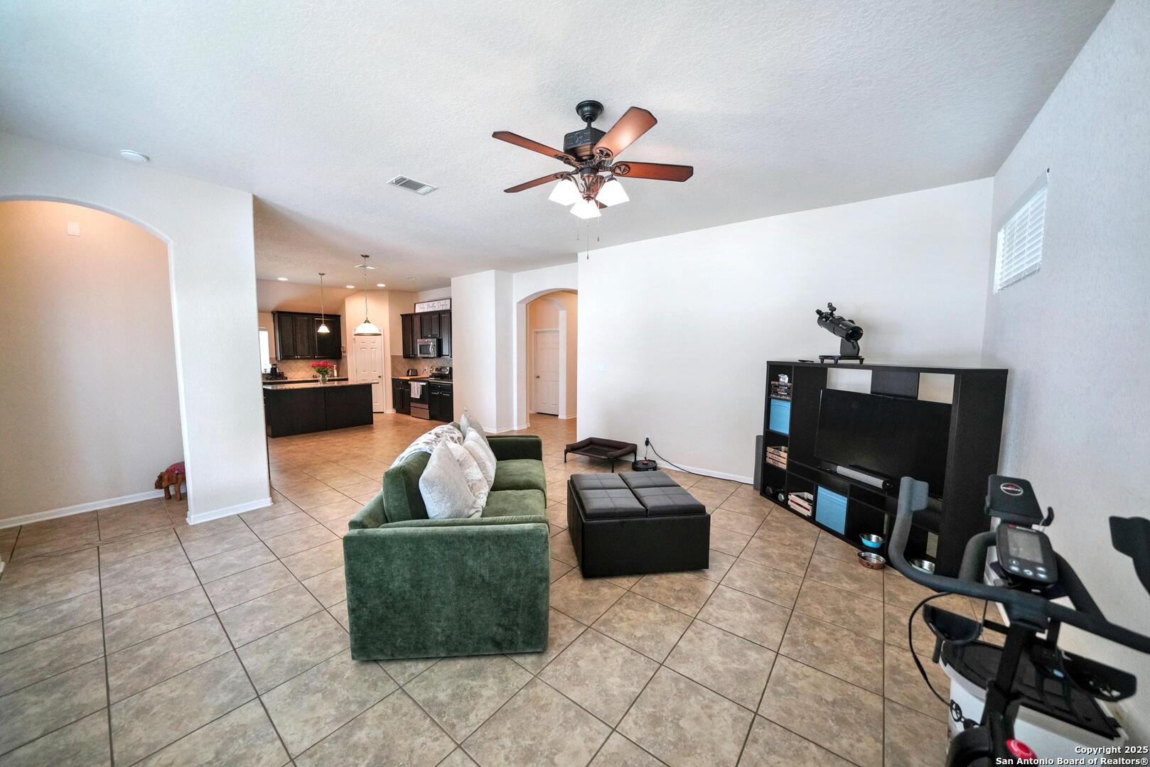 508 Brook Shadow Cibolo TX 78108