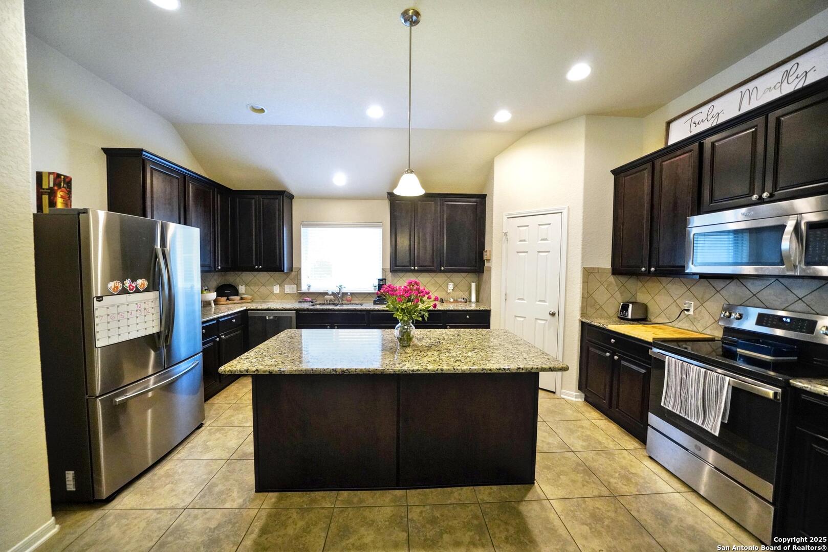 508 Brook Shadow Cibolo TX 78108
