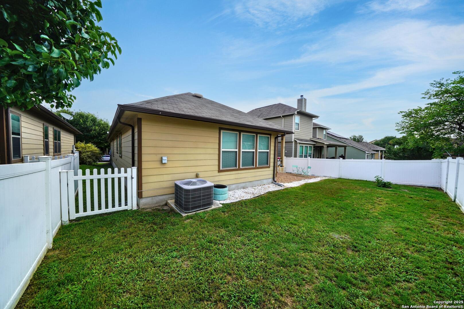 508 Brook Shadow Cibolo TX 78108