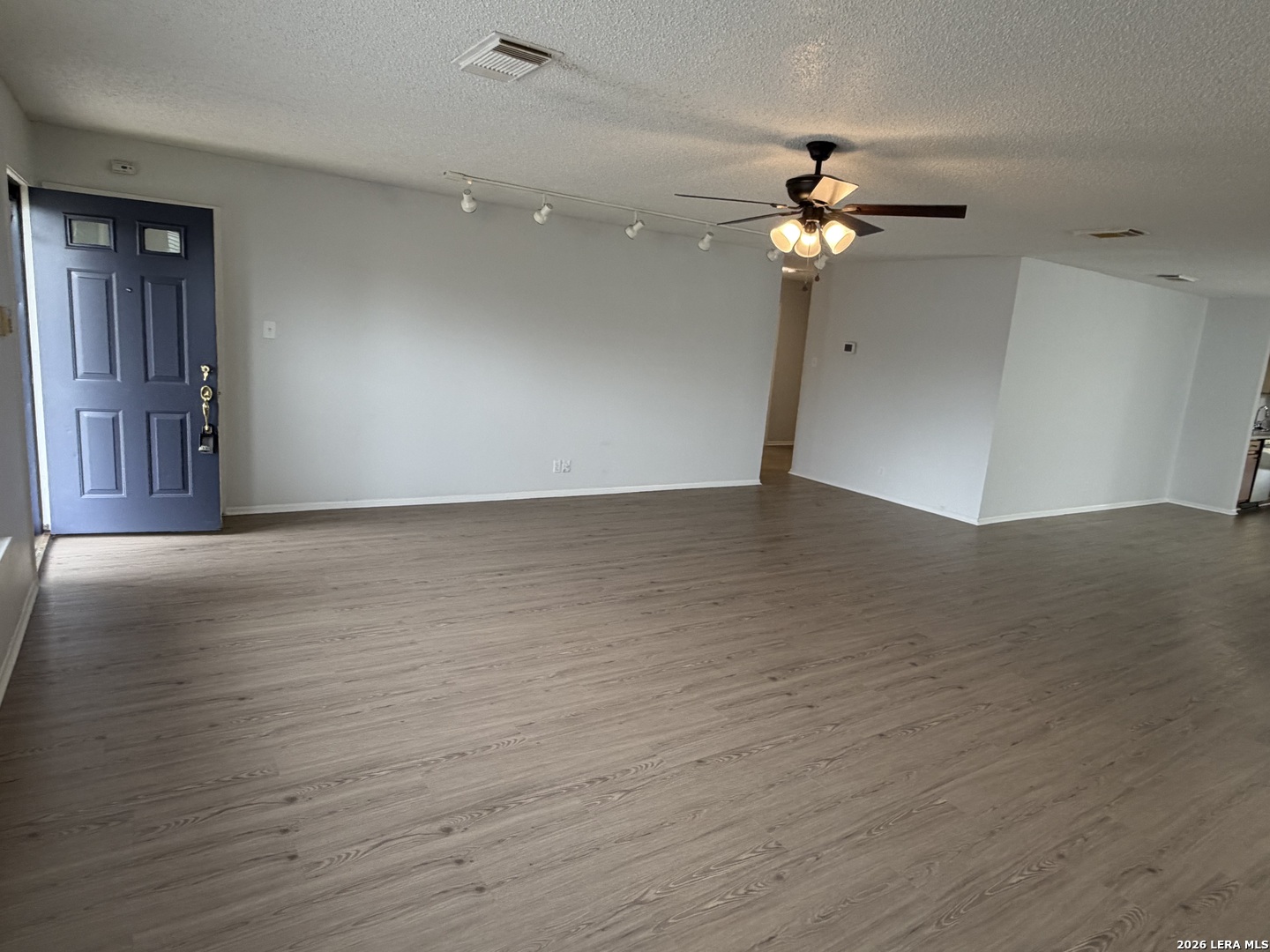6664 Snow Meadow Drive Converse TX 78109