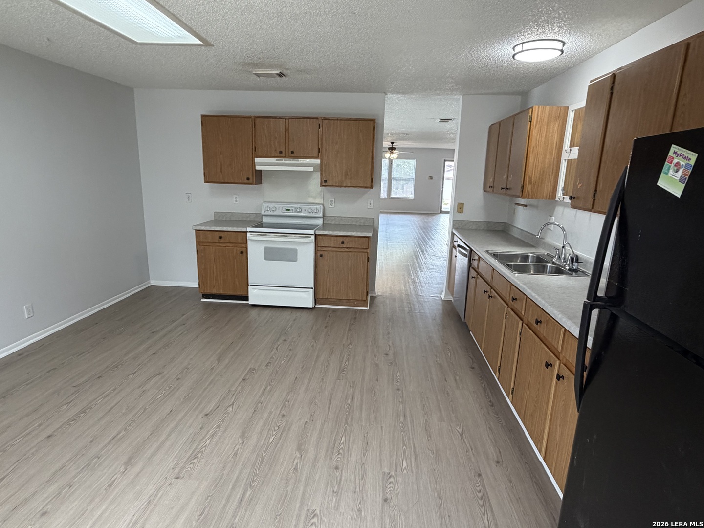 6664 Snow Meadow Drive Converse TX 78109