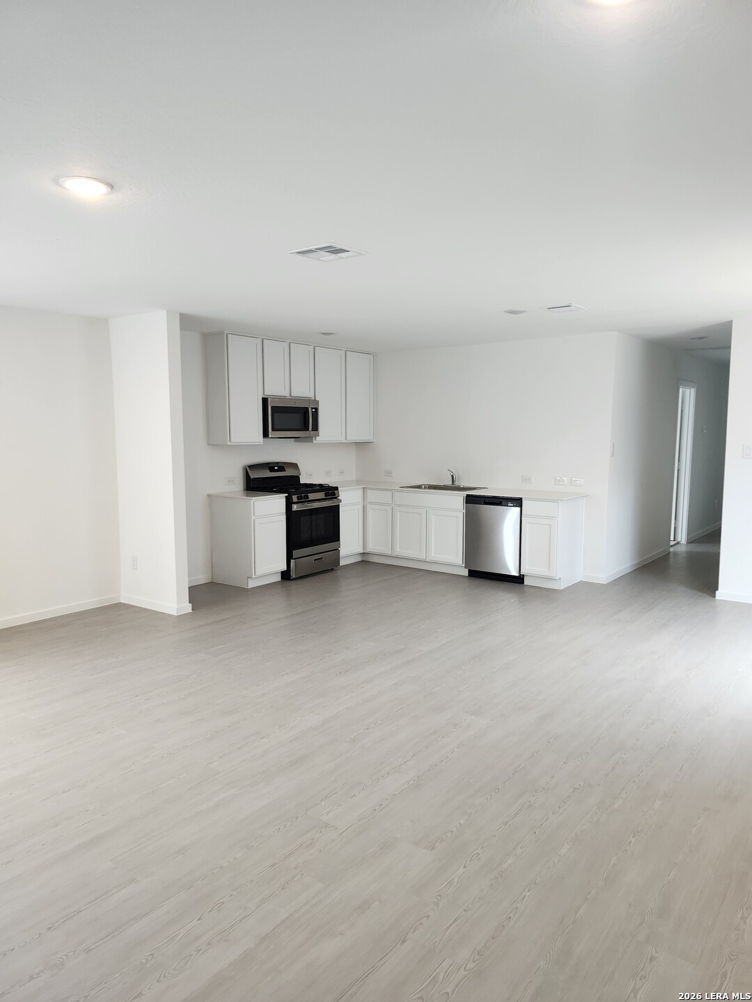 8616 S Eucalyptus Hills San Antonio TX 78223