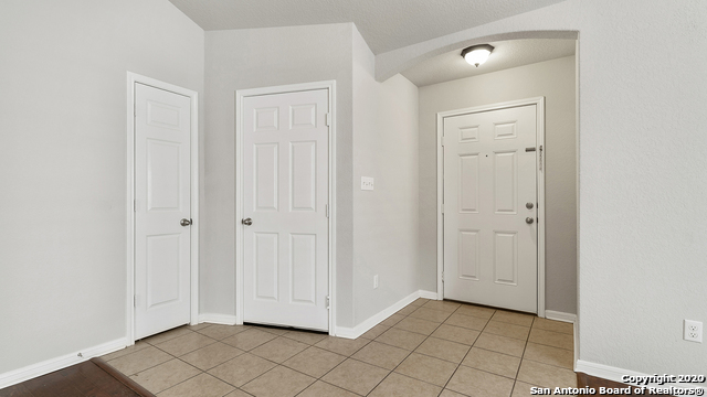 10306 Pinehurst Run San Antonio TX 78239