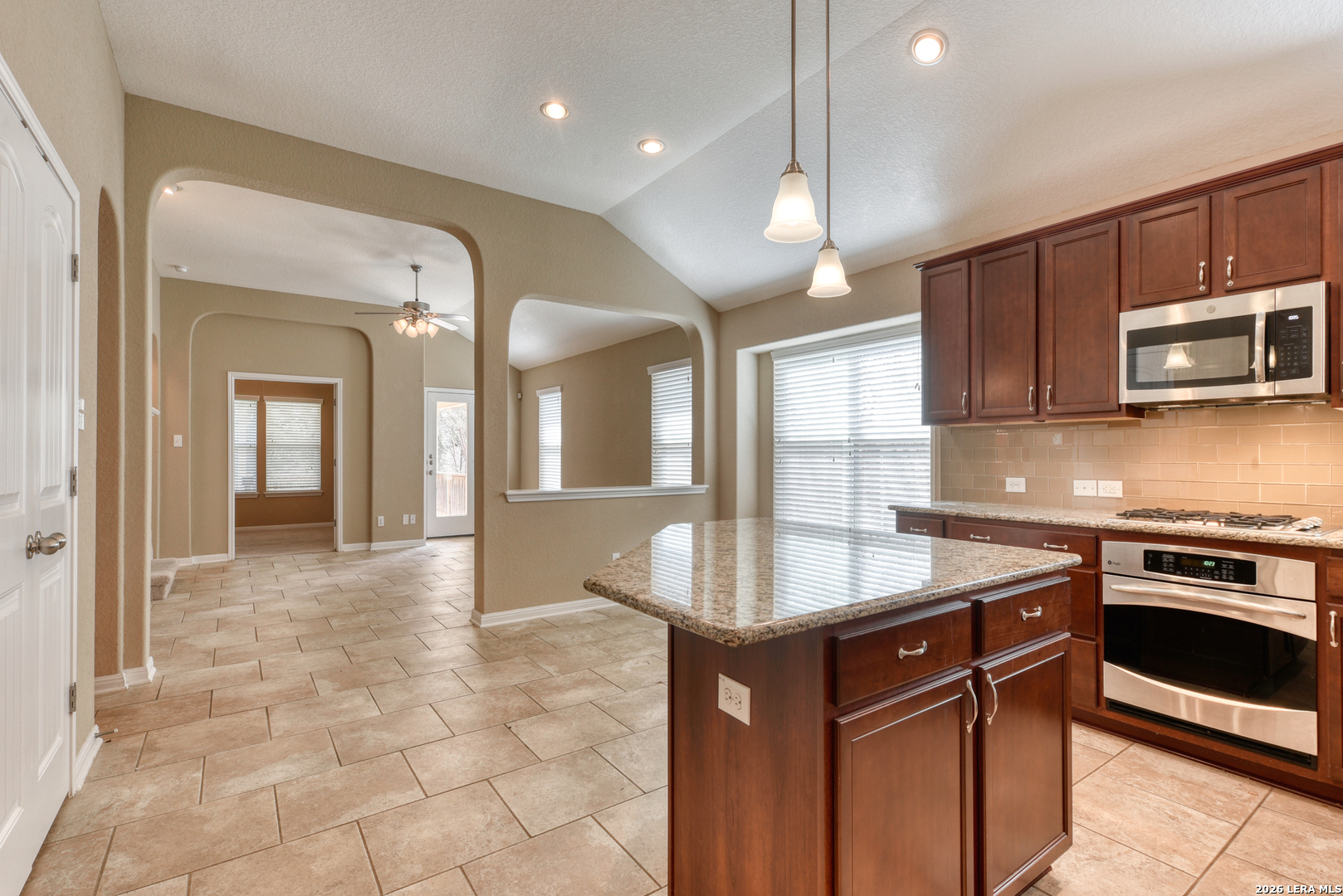 24724 Buck Creek San Antonio TX 78255
