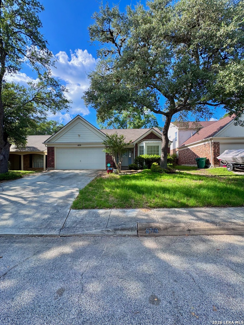 6719 Hinesville Drive San Antonio TX 78240