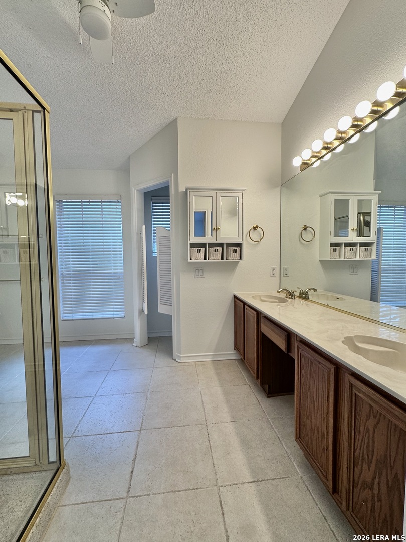 6719 Hinesville Drive San Antonio TX 78240