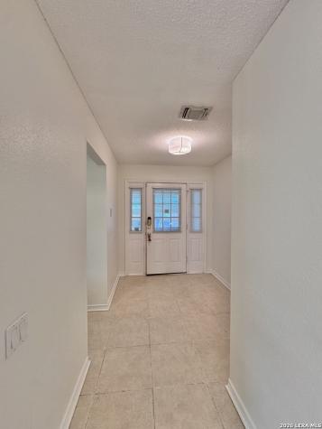 6719 Hinesville Drive San Antonio TX 78240