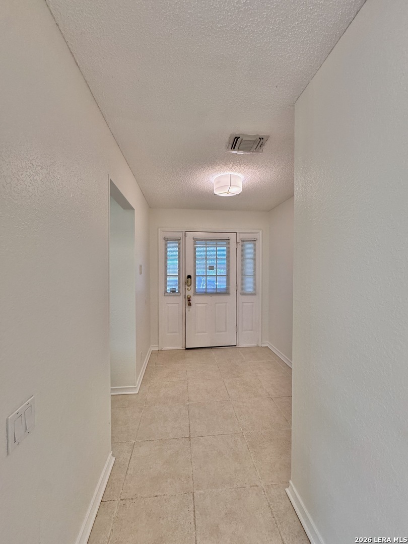 6719 Hinesville Drive San Antonio TX 78240