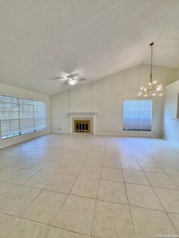 6719 Hinesville Drive San Antonio TX 78240