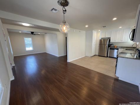 743 Eleanor Avenue San Antonio TX 78209