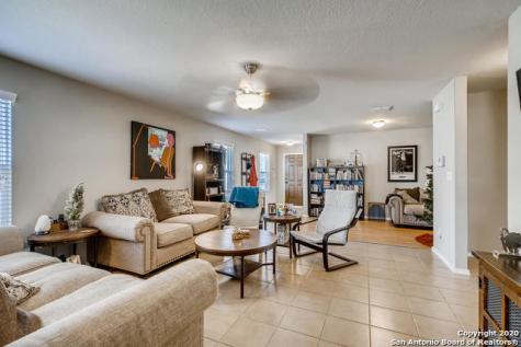 10715 Noble Canyon San Antonio TX 78254