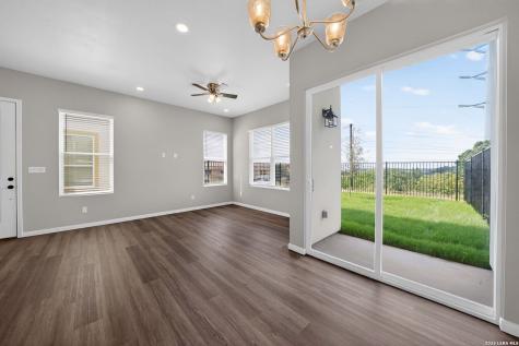 115 Avenue Ventana San Antonio TX 78256