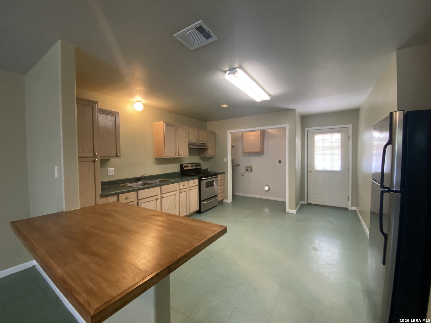 603 Commerce Street Jourdanton TX 78026