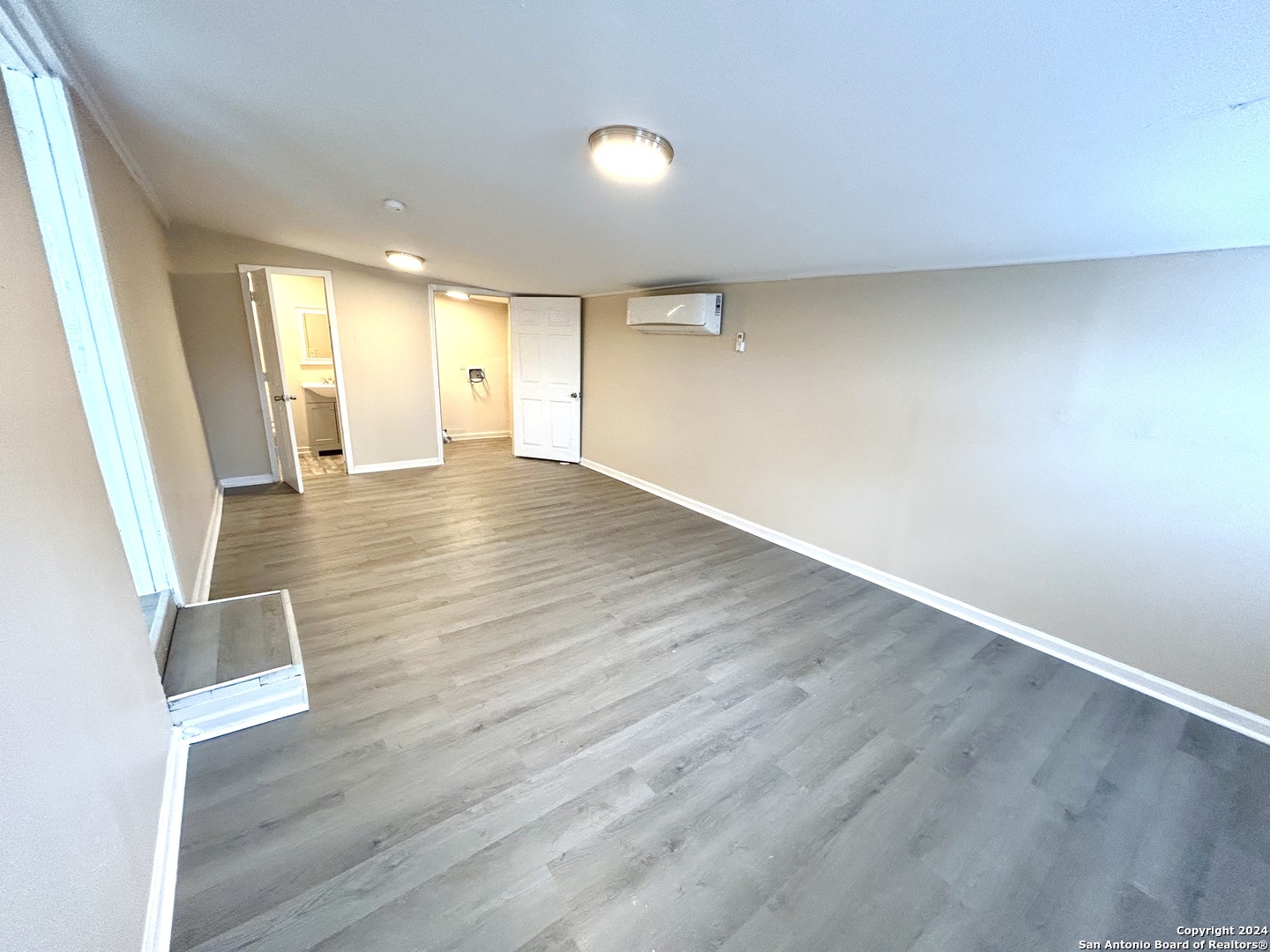 729 Burmeister Street Pleasanton TX 78064