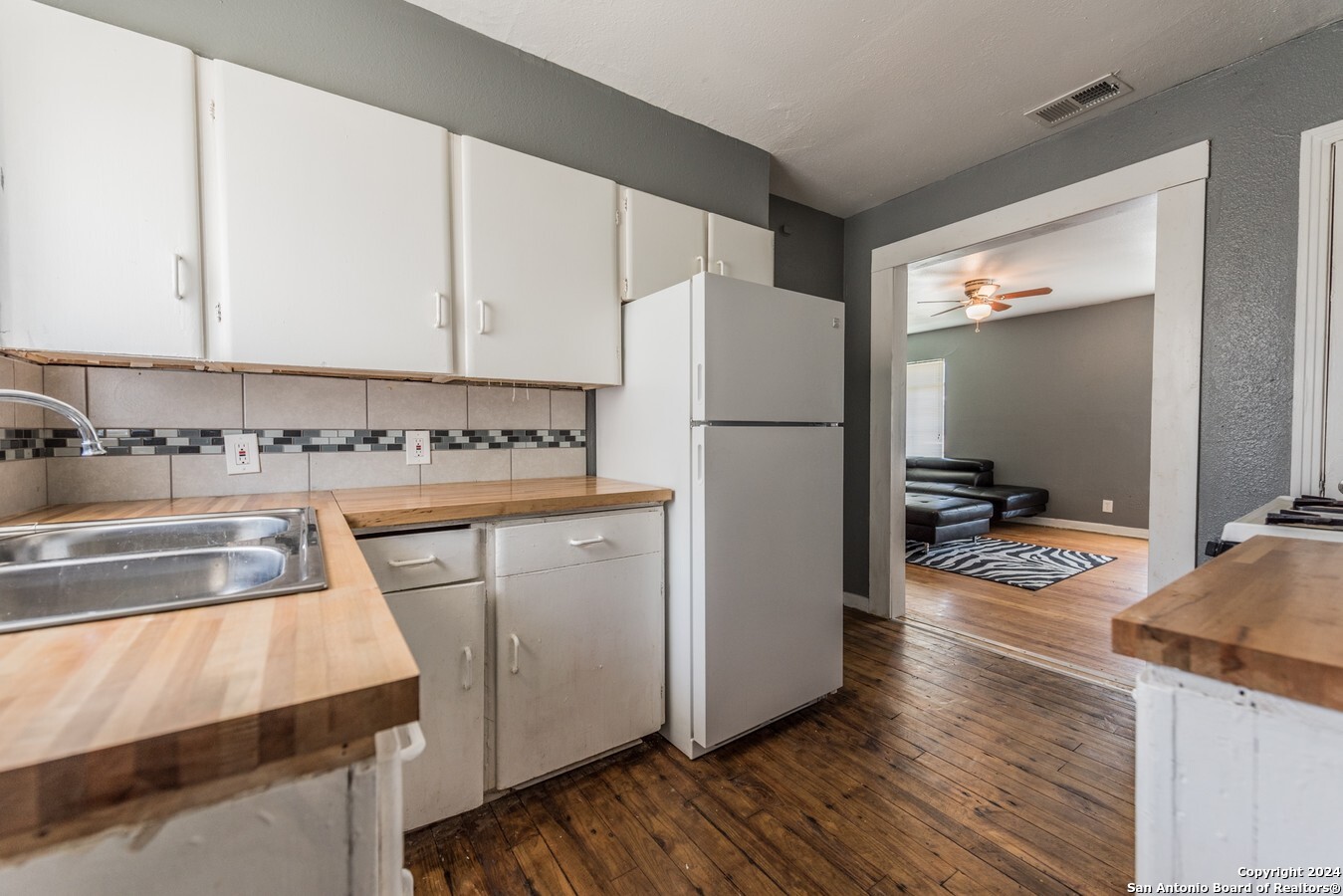 2345 Cincinnati Avenue San Antonio TX 78228