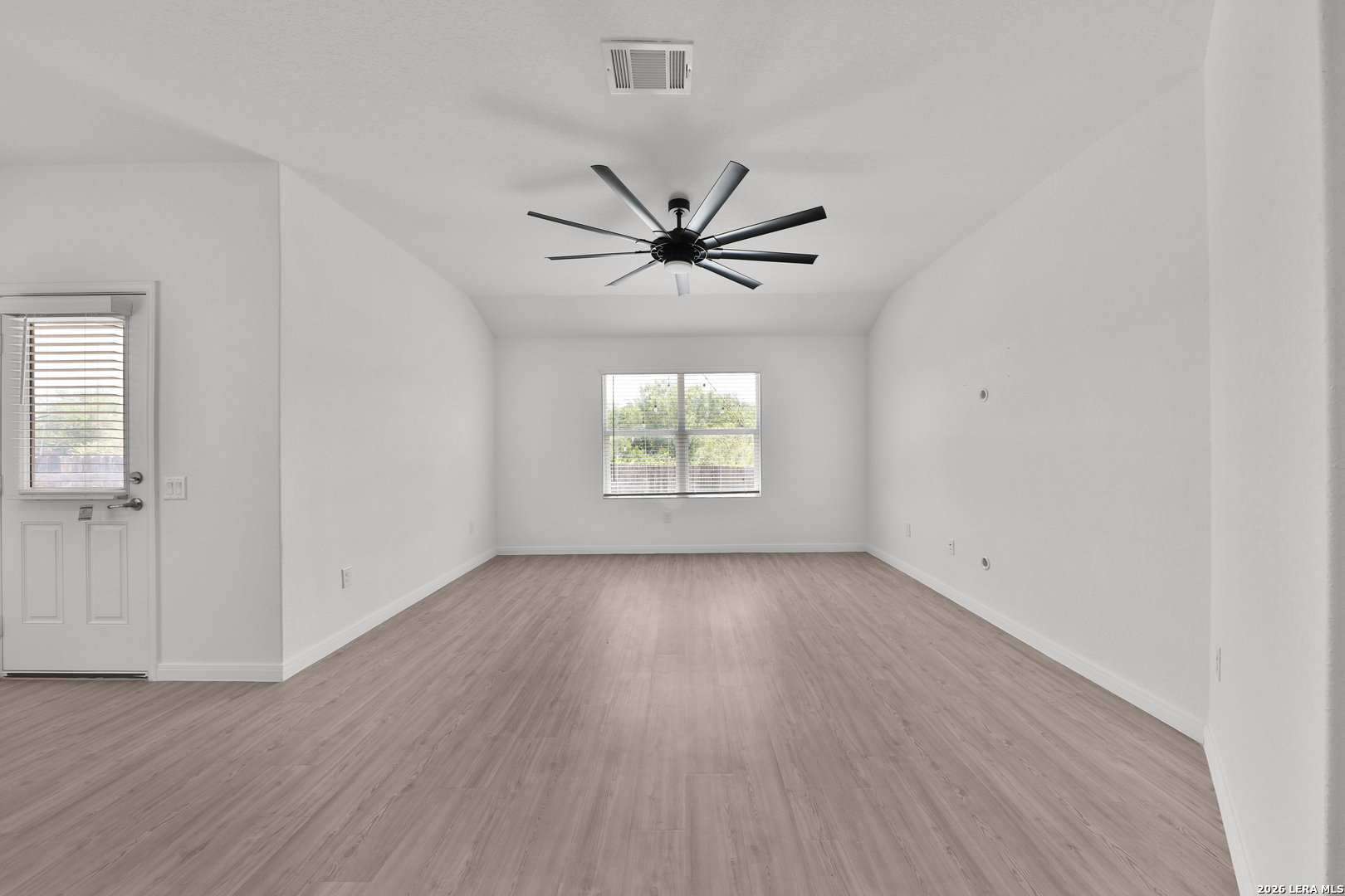 606 Bean Bend San Antonio TX 78221