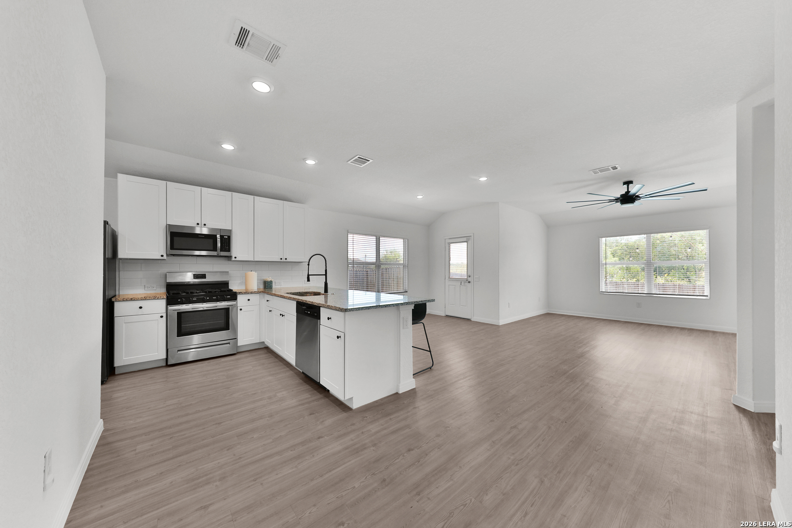 606 Bean Bend San Antonio TX 78221
