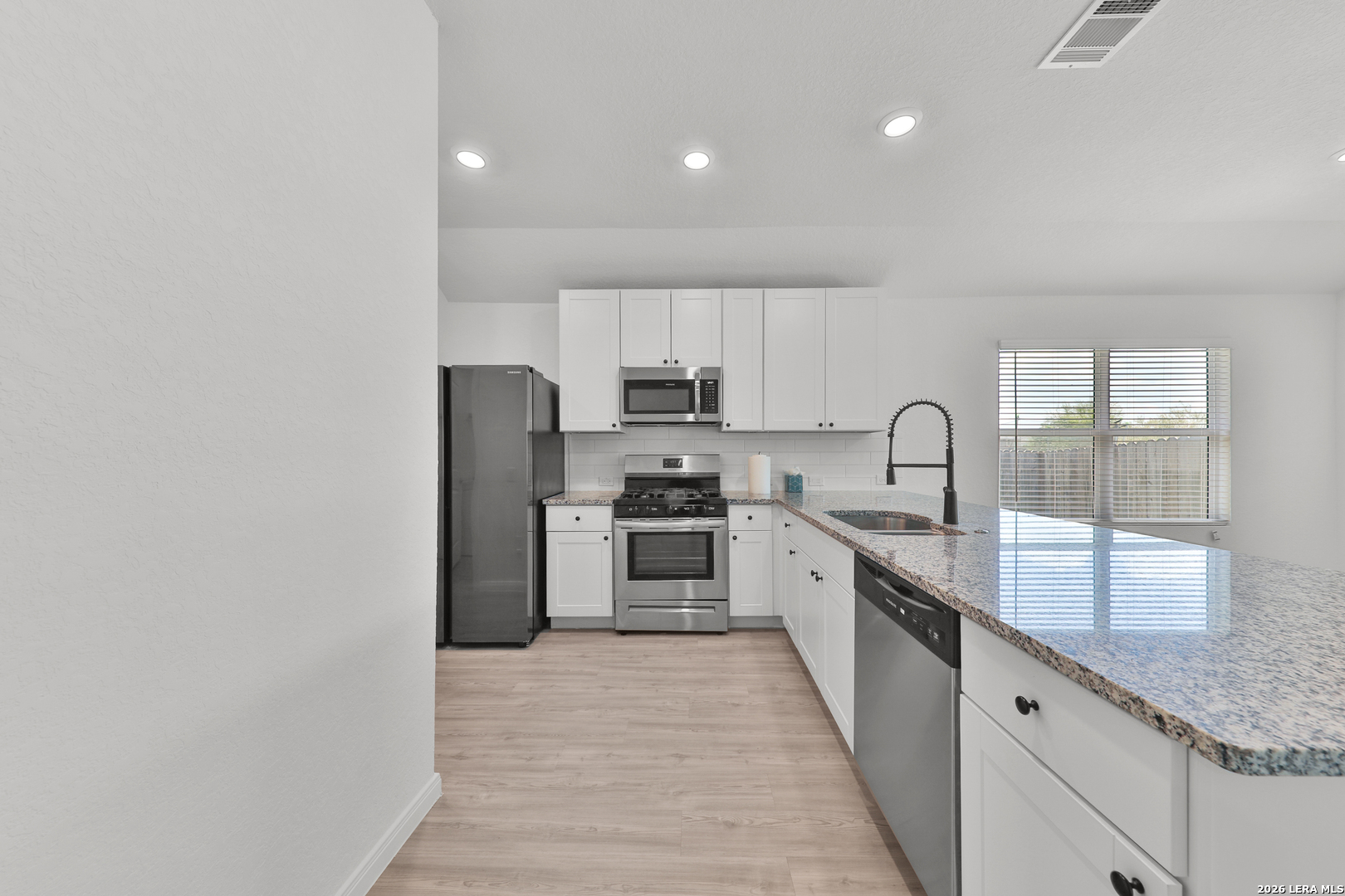 606 Bean Bend San Antonio TX 78221
