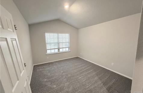 2572 Smokey Cove Seguin TX 78155