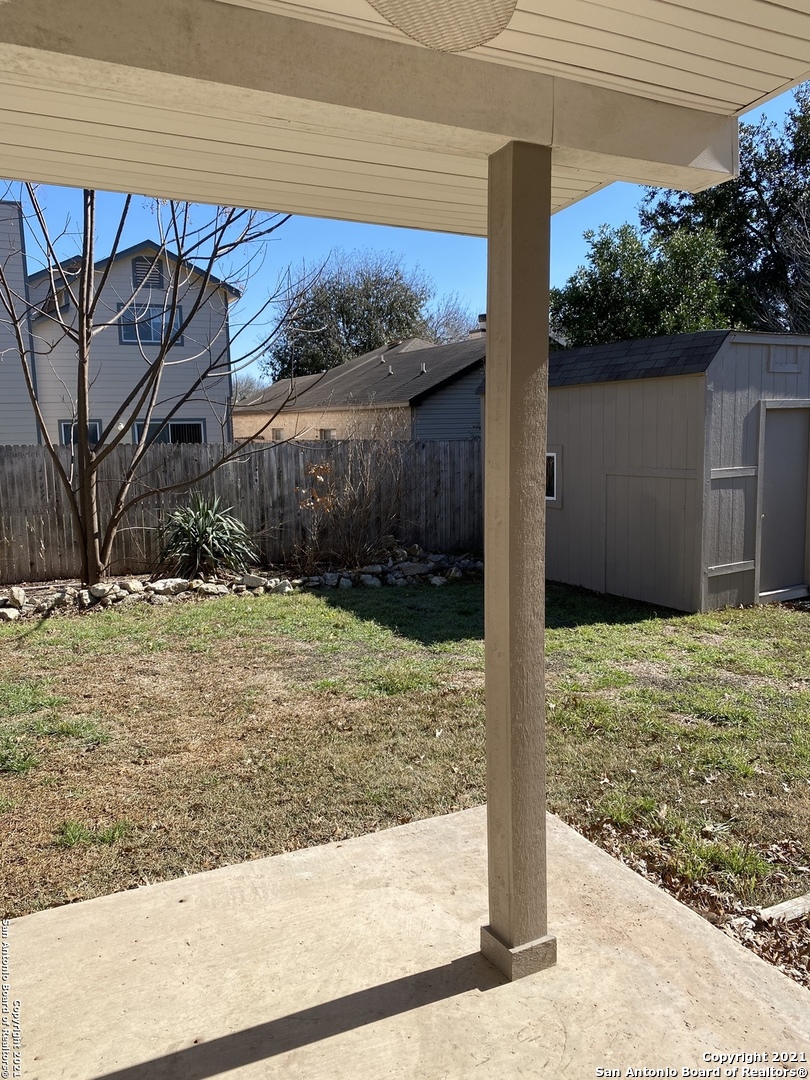 1326 Dezarae San Antonio TX 78253