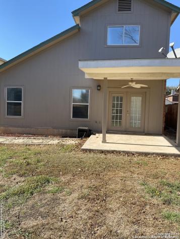 1326 Dezarae San Antonio TX 78253