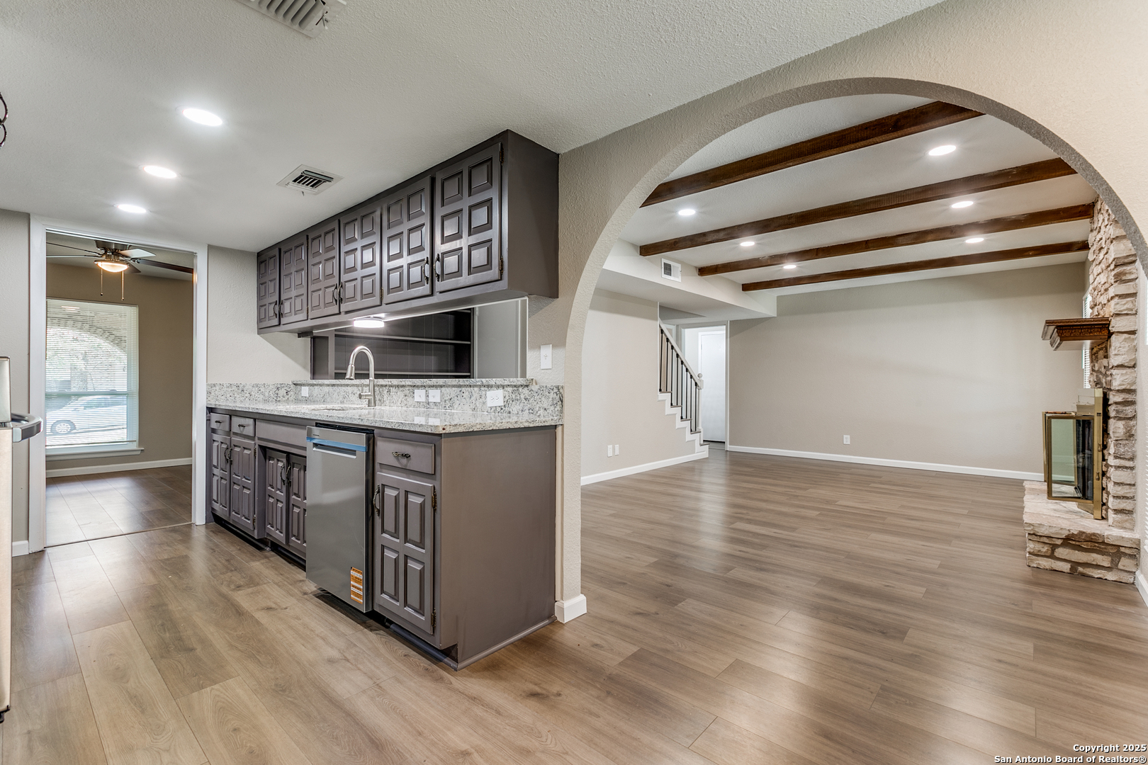 10215 Charter Ridge San Antonio TX 78230