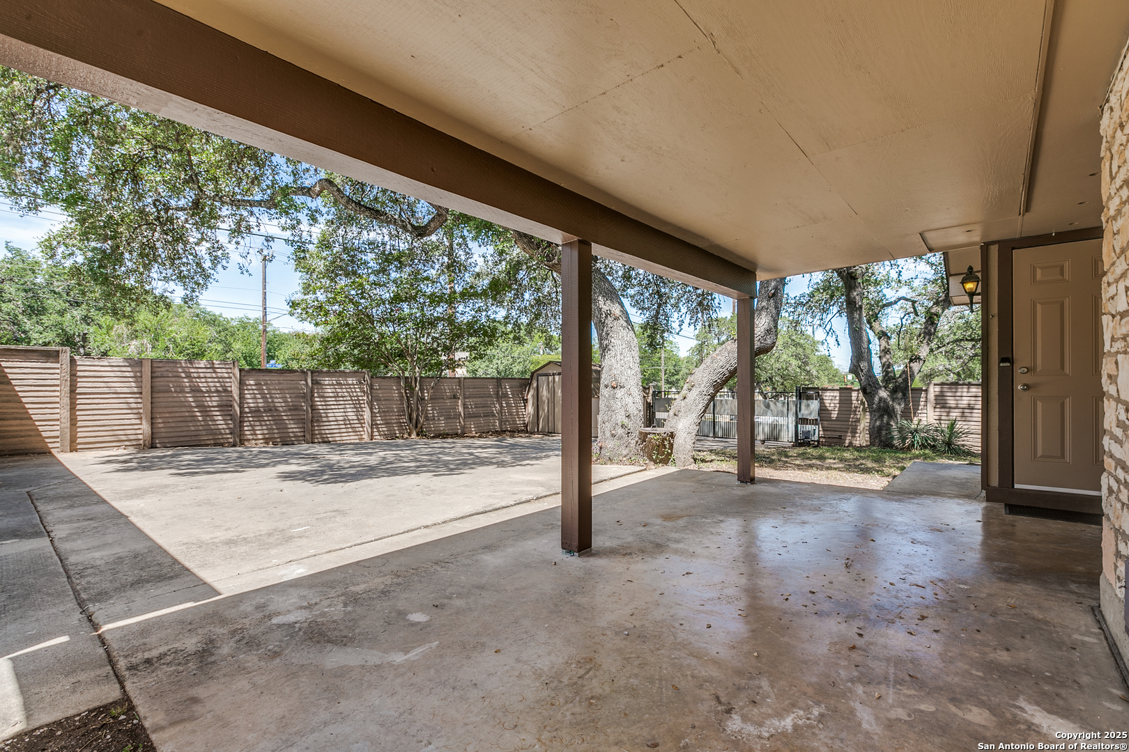 10215 Charter Ridge San Antonio TX 78230