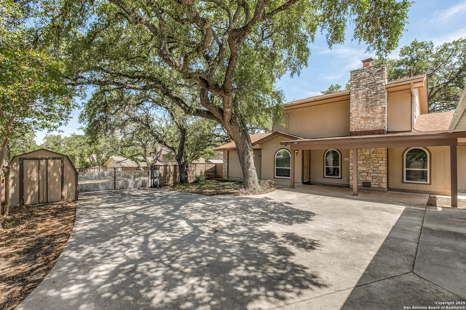 10215 Charter Ridge San Antonio TX 78230