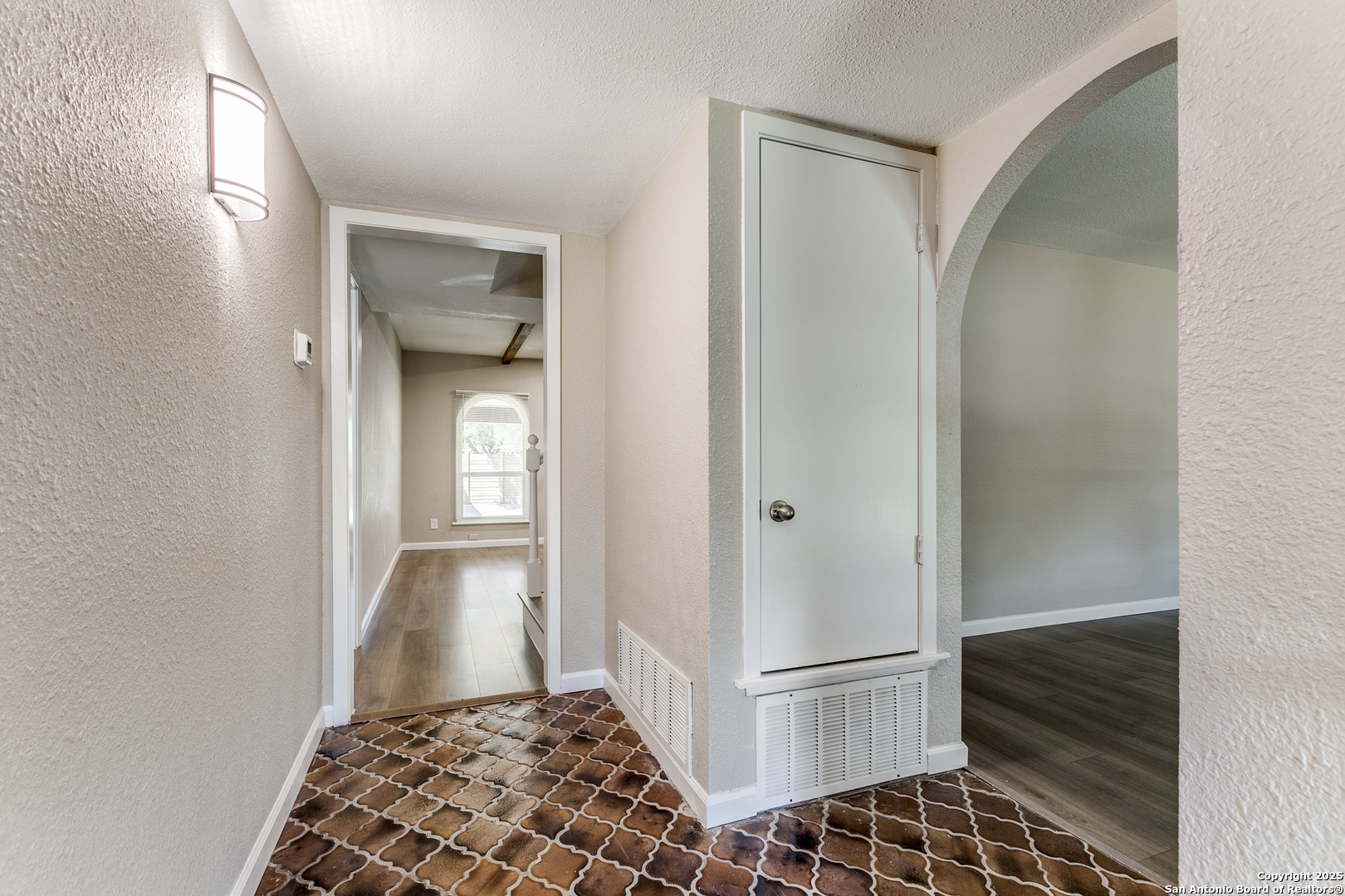 10215 Charter Ridge San Antonio TX 78230