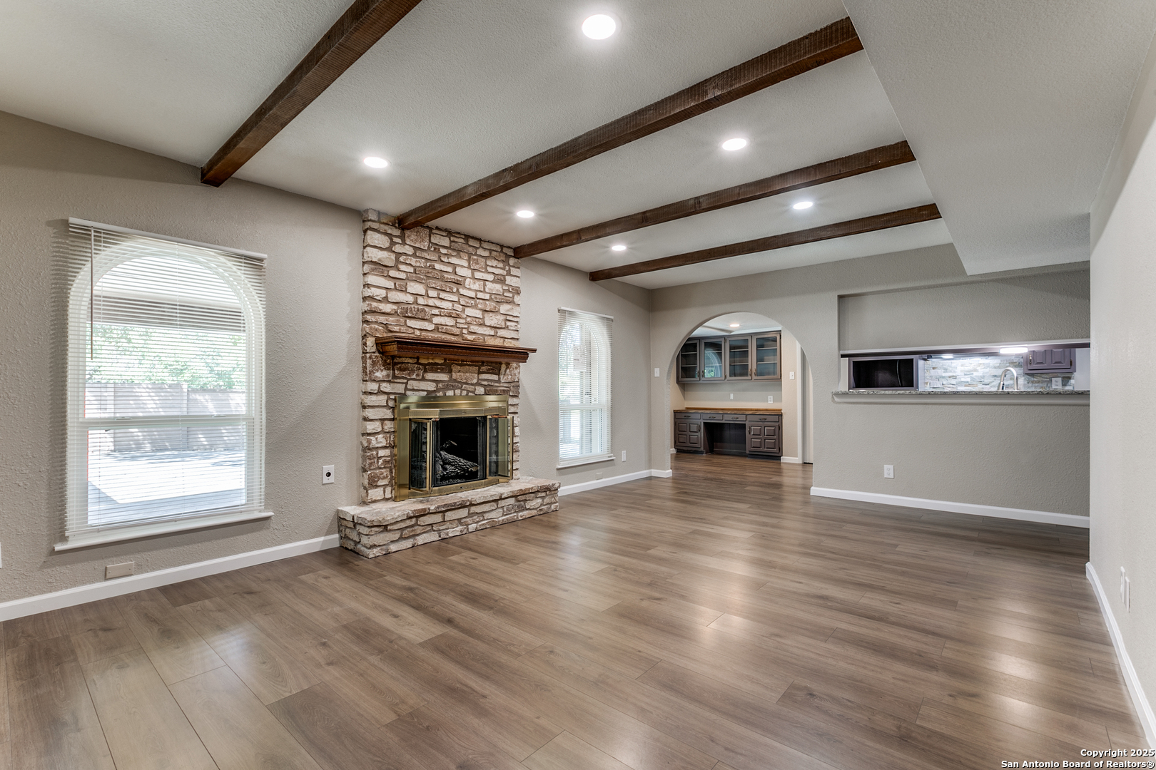 10215 Charter Ridge San Antonio TX 78230