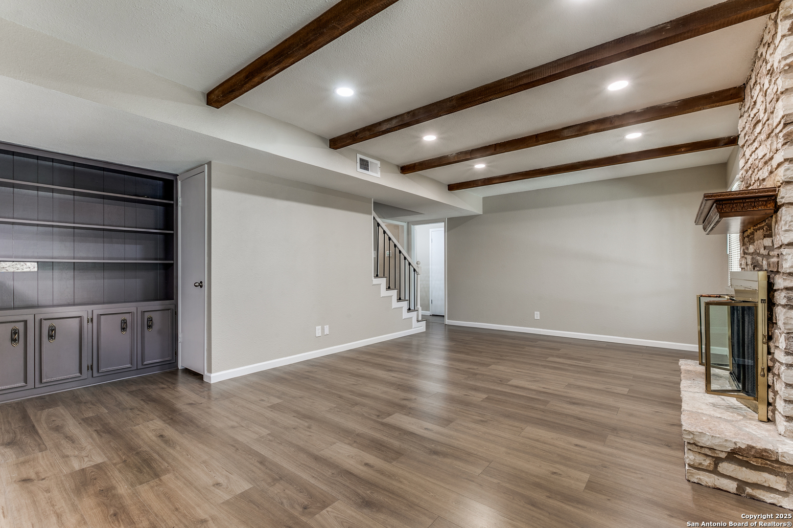10215 Charter Ridge San Antonio TX 78230