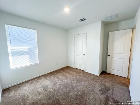 9811 Sanborn Grist San Antonio TX 78254