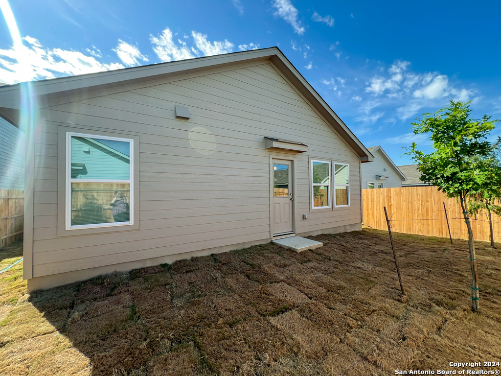 9811 Sanborn Grist San Antonio TX 78254