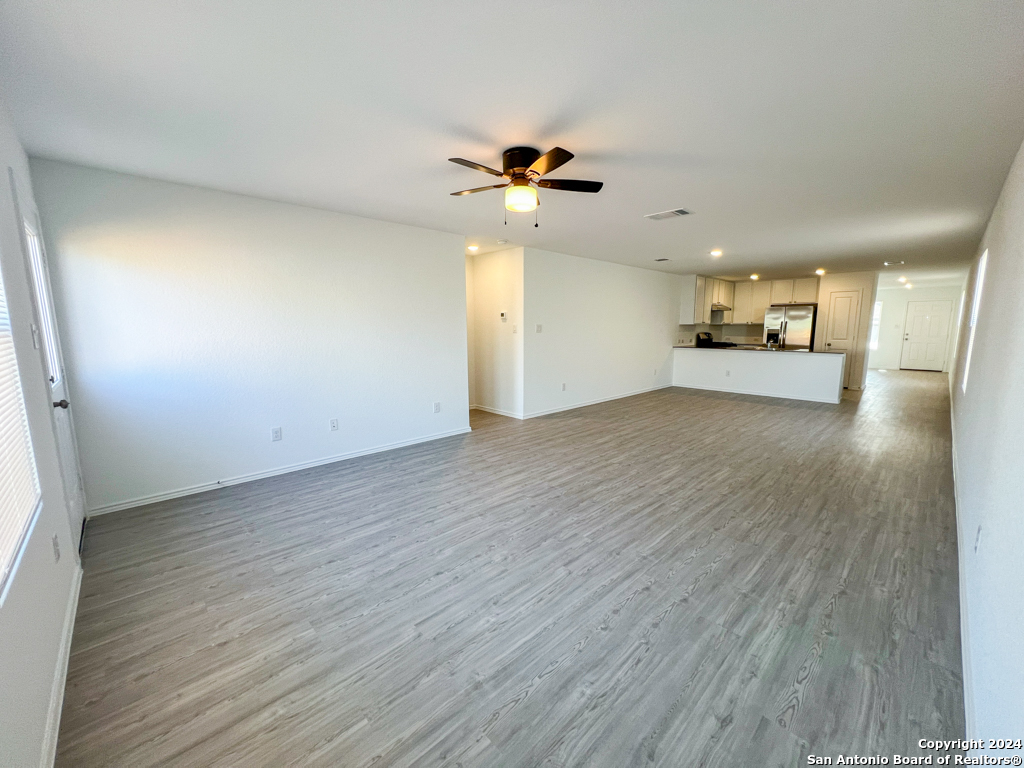 9811 Sanborn Grist San Antonio TX 78254