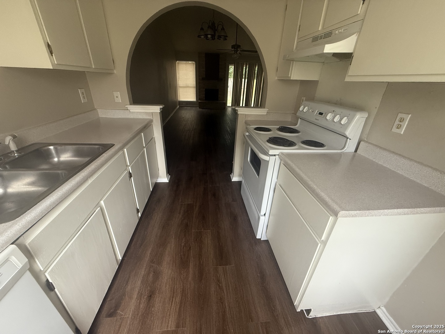7204 Hardesty San Antonio TX 78250