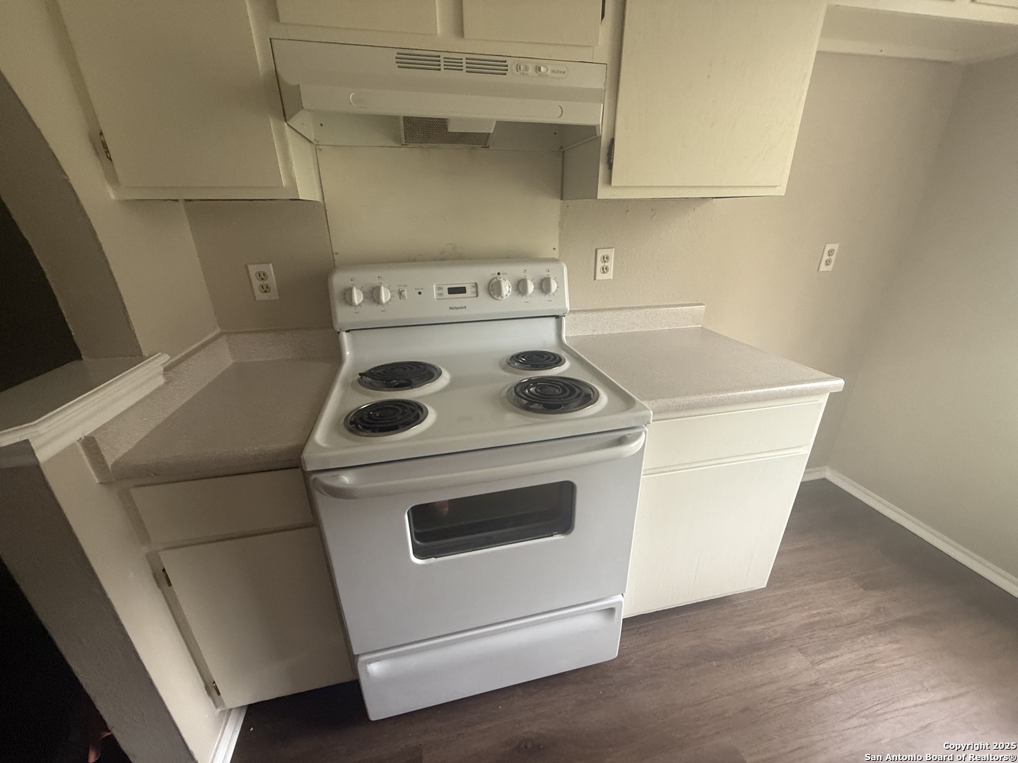 7204 Hardesty San Antonio TX 78250
