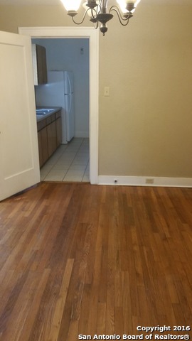 2223 E Houston Street San Antonio TX 78202