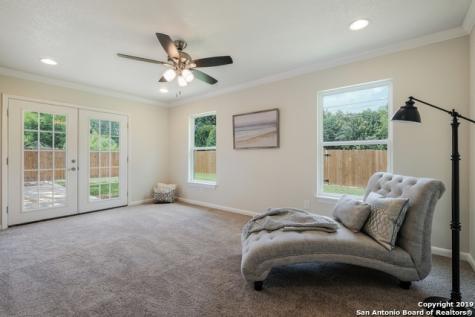 743 Robinhood San Antonio TX 78209